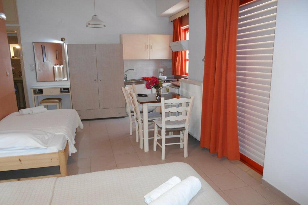 חאניה Ilona Apartments מראה חיצוני תמונה